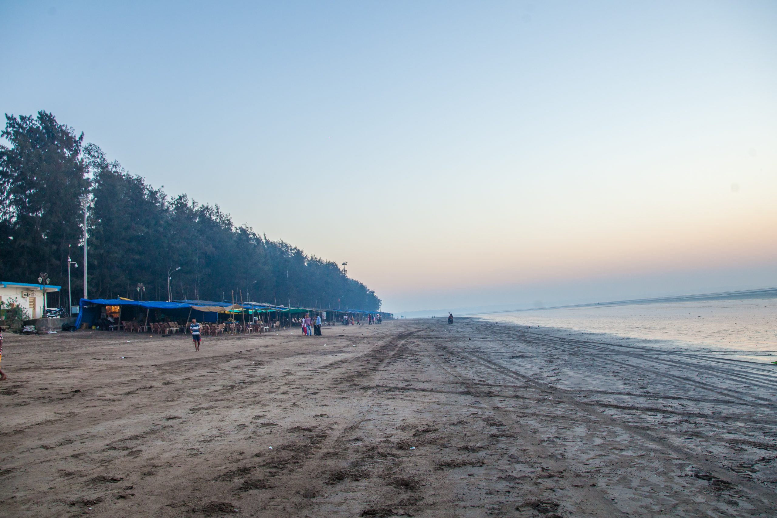 Aegiscabs 1112324514Devka Beach.jpg